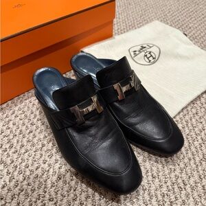 Hermès Black Leather Mules with H Buckle